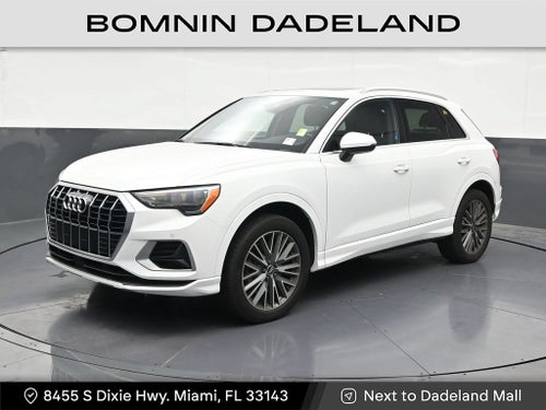 2022 Audi Q3 Premium 40 TFSI quattro Tiptronic