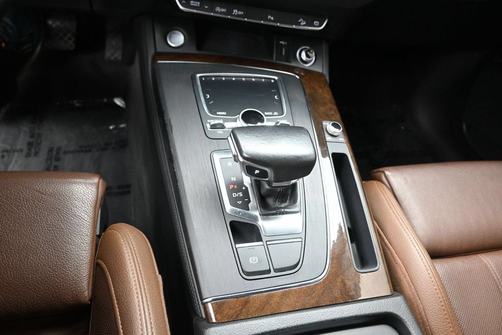 2020 Audi Q5 Premium Plus 45 TFSI quattro S tronic