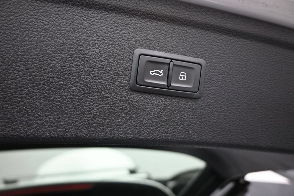 2020 Audi Q5 Premium Plus 45 TFSI quattro S tronic