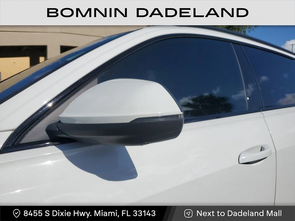 2021 Audi Q8 Premium Plus