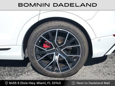 2021 Audi Q8 Premium Plus