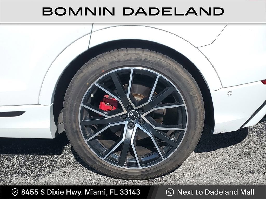 2021 Audi Q8 Premium Plus