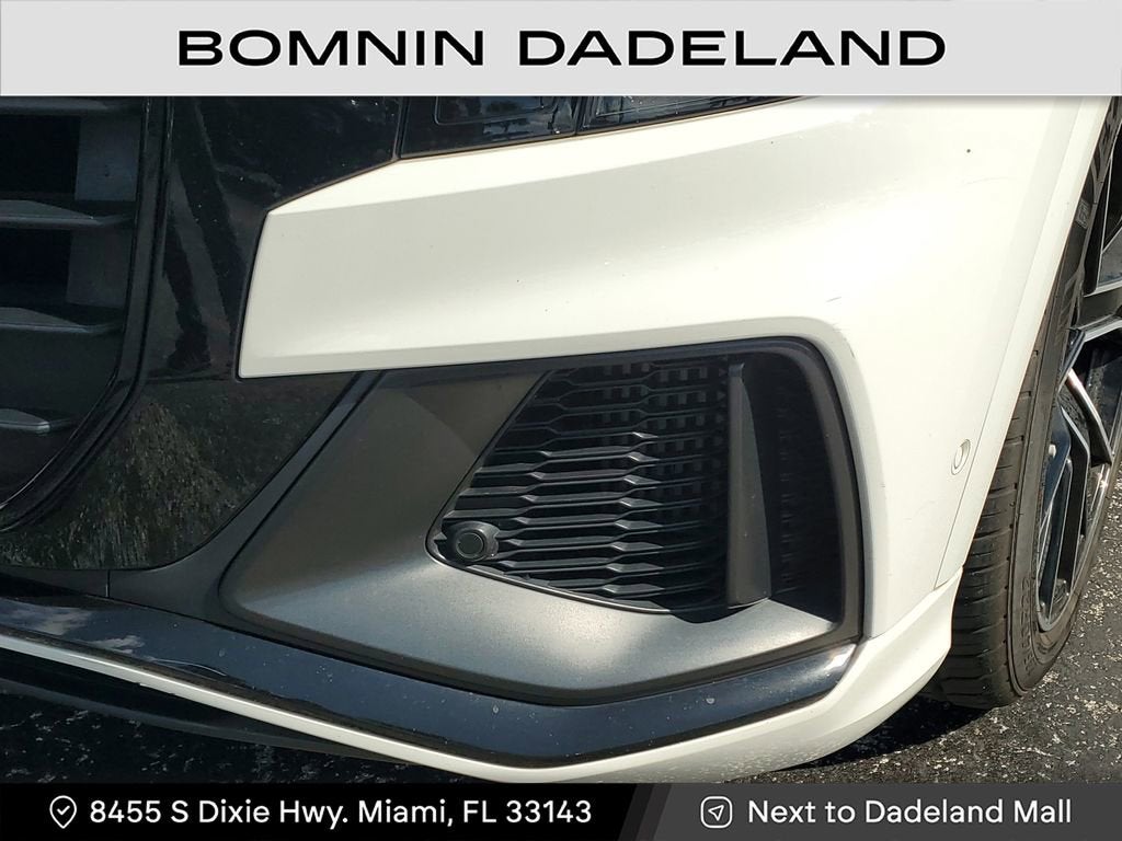 2021 Audi Q8 Premium Plus