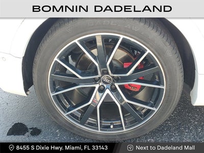 2021 Audi Q8 Premium Plus