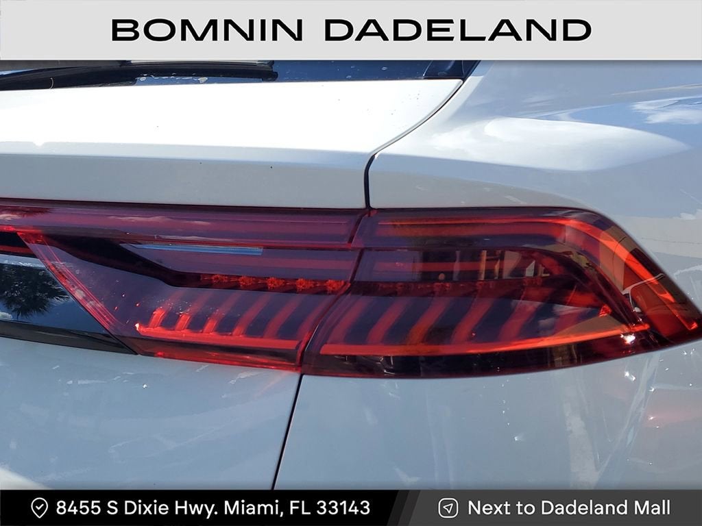 2021 Audi Q8 Premium Plus