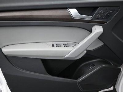 2024 Audi Q5 S line Premium