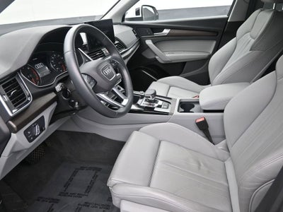 2024 Audi Q5 S line Premium