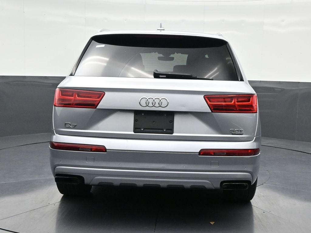 2018 Audi Q7 Premium Plus