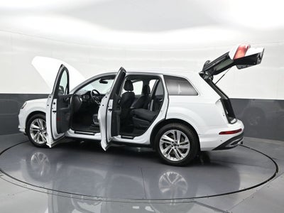 2023 Audi Q7 Prestige
