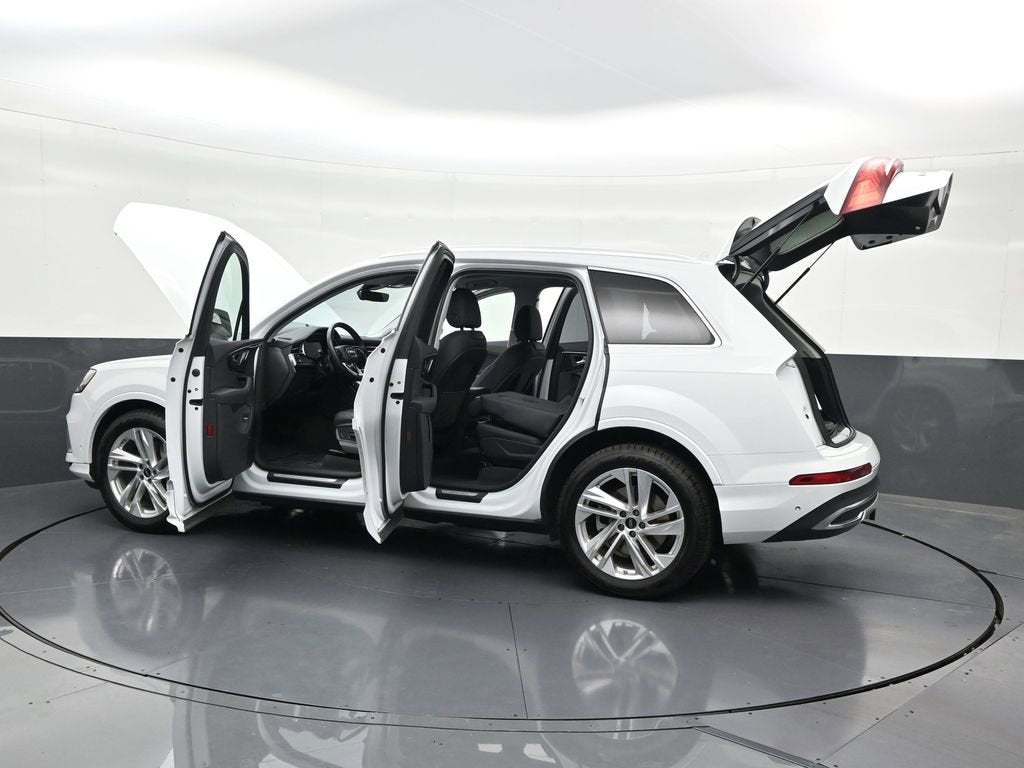 2023 Audi Q7 Prestige