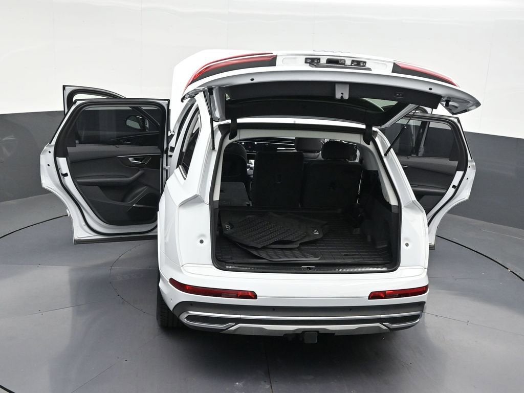 2023 Audi Q7 Prestige