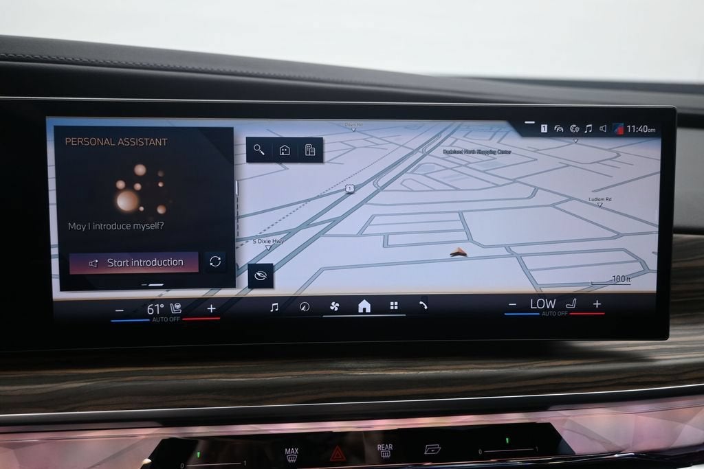 2025 BMW 740i xDrive