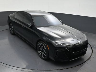 2025 BMW 740i xDrive