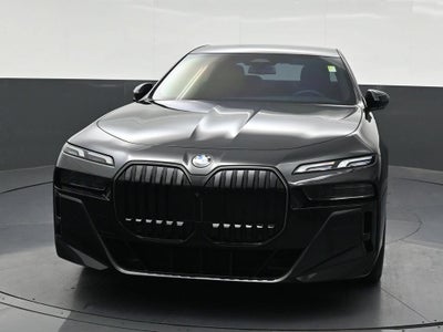 2025 BMW 740i xDrive