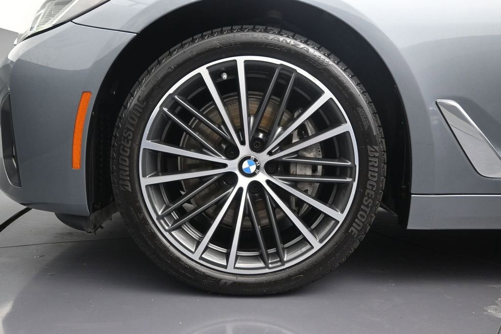 2022 BMW 5 Series 540i
