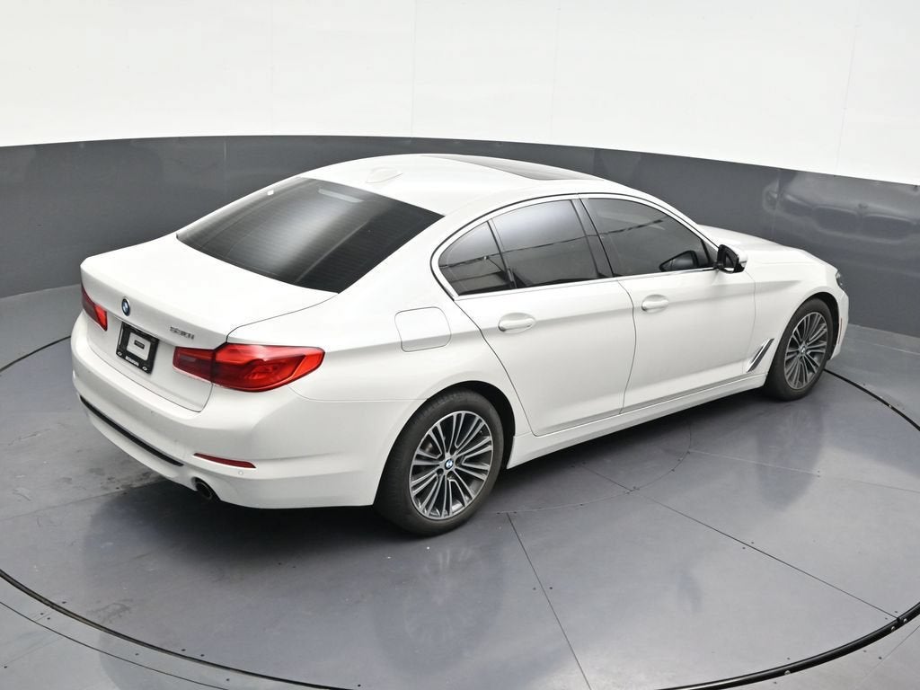 2019 BMW 5 Series 530i