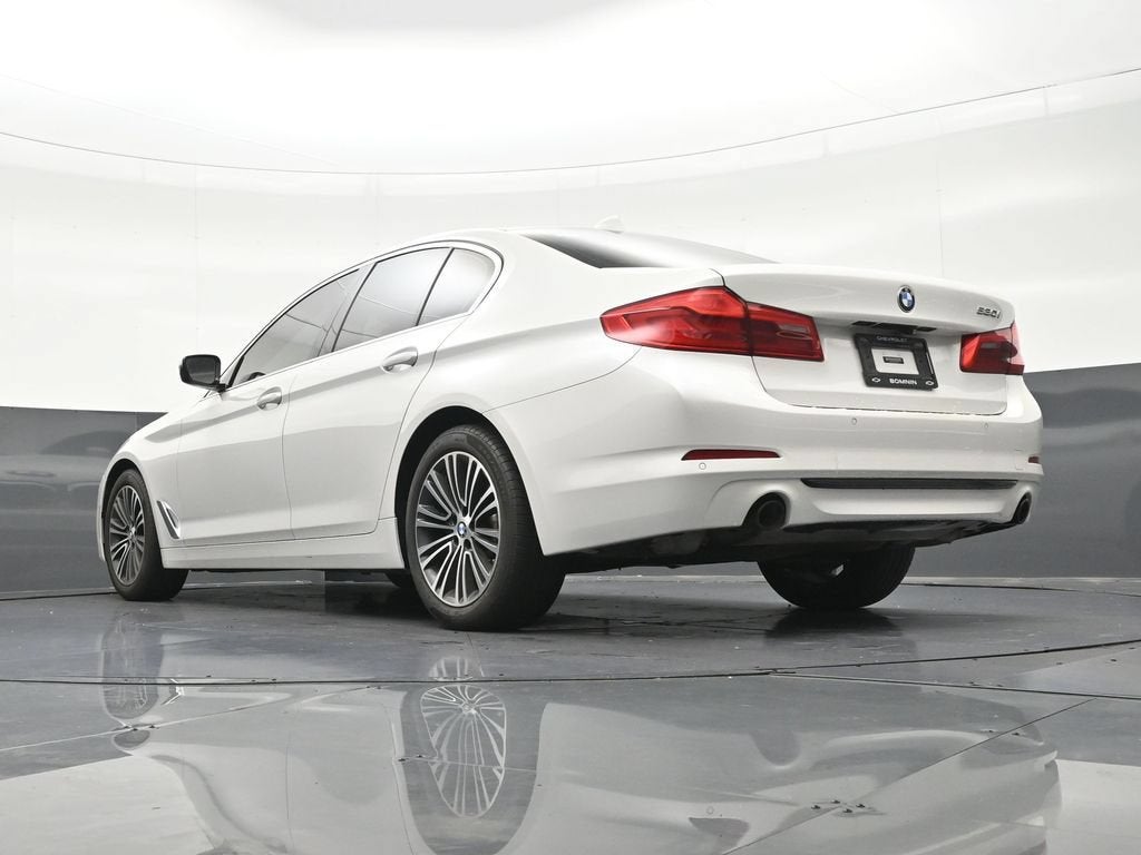 2019 BMW 5 Series 530i