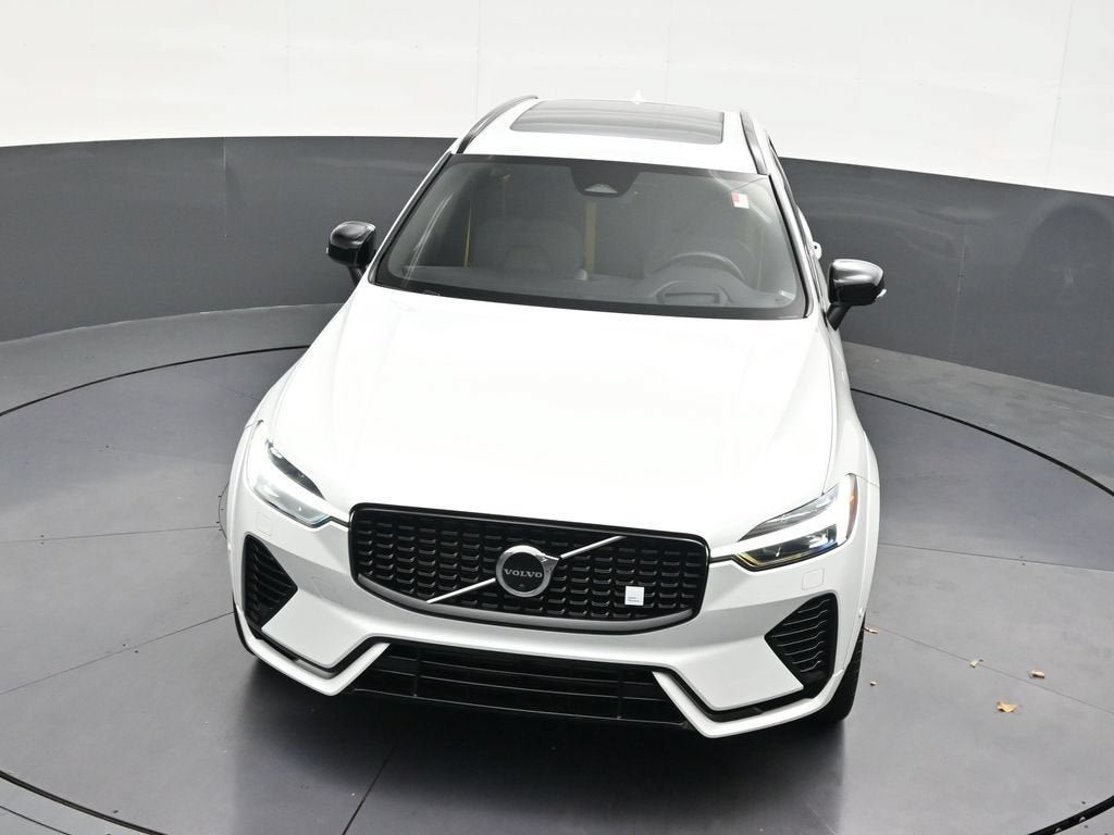 2022 Volvo XC60 Recharge Plug-In Hybrid T8 Polestar Engineered