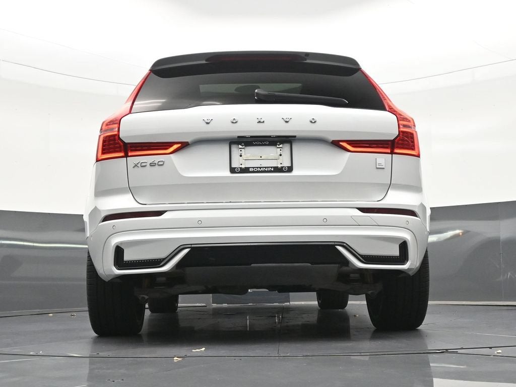 2022 Volvo XC60 Recharge Plug-In Hybrid T8 Polestar Engineered