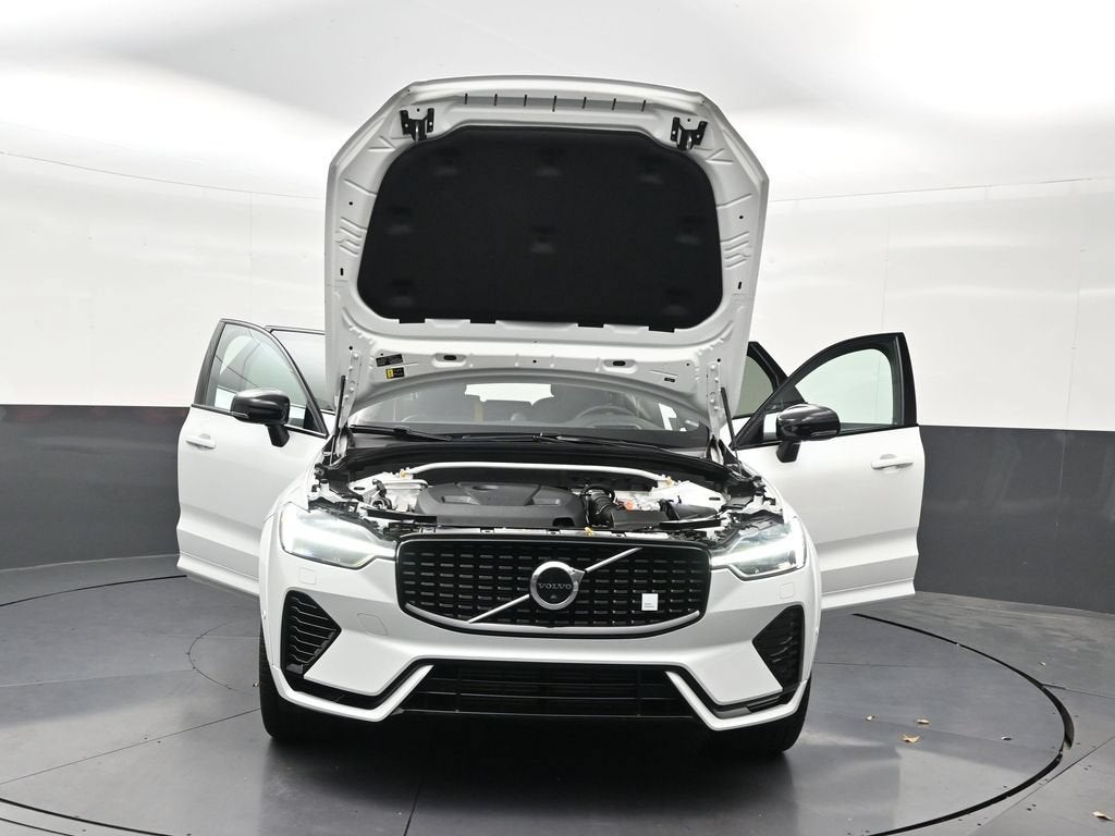 2022 Volvo XC60 Recharge Plug-In Hybrid T8 Polestar Engineered