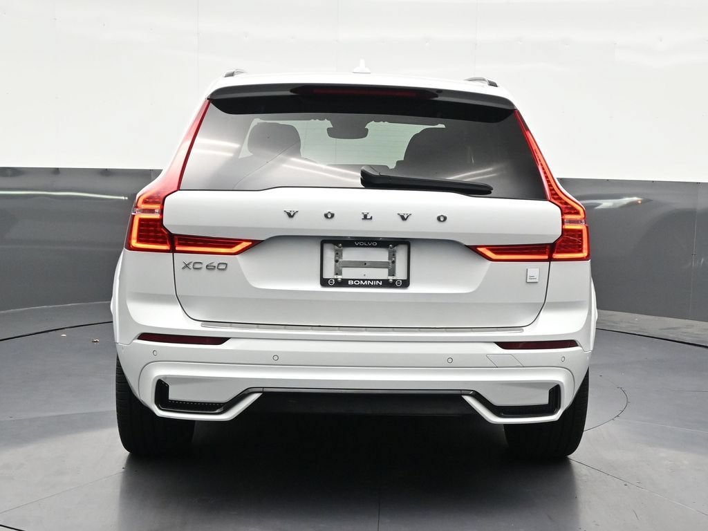 2022 Volvo XC60 Recharge Plug-In Hybrid T8 Polestar Engineered