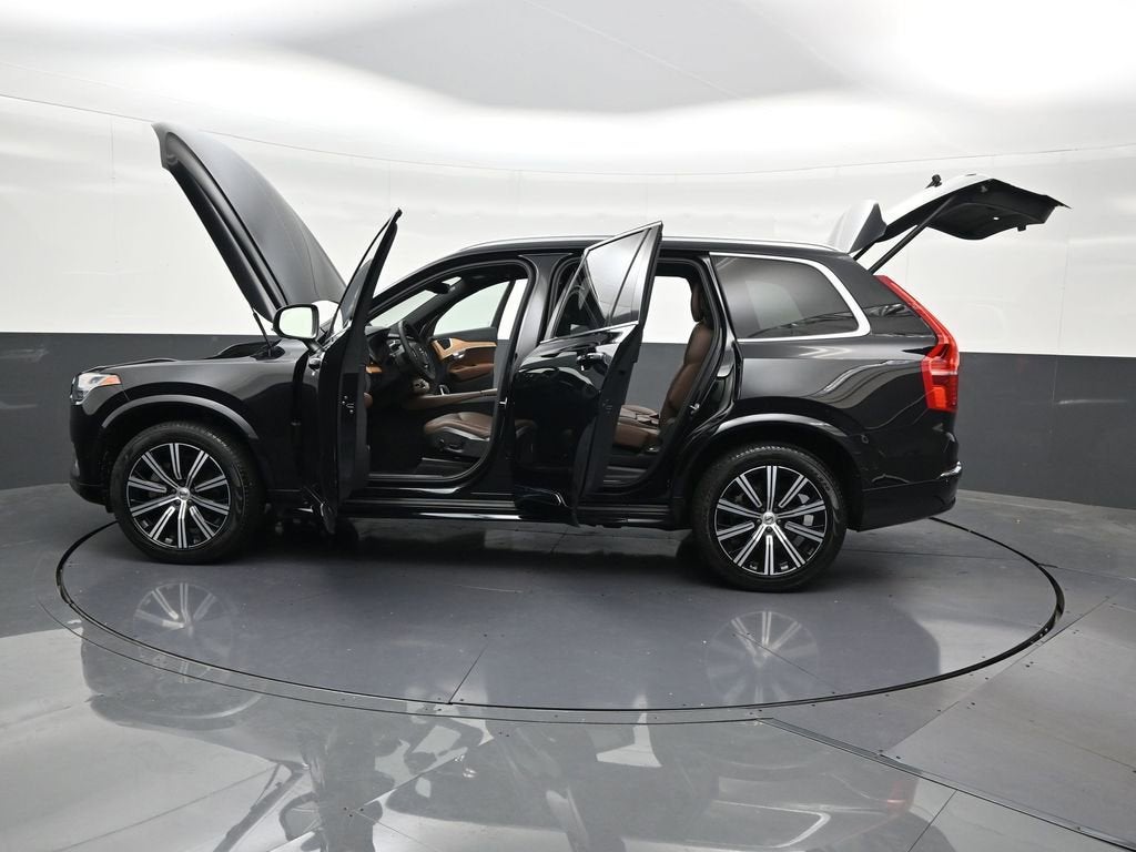 2024 Volvo XC90 Plus Bright Theme