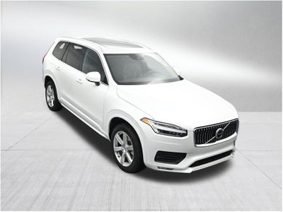 2022 Volvo XC90 Momentum