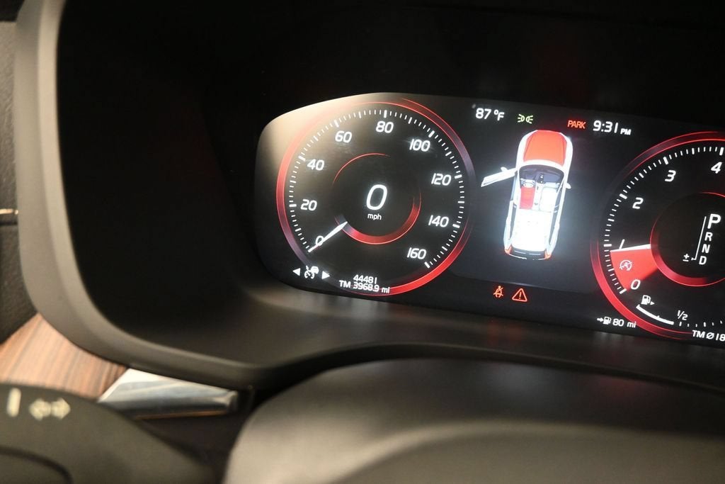 2021 Volvo XC60 T5 Inscription