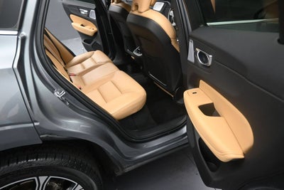 2021 Volvo XC60 T5 Inscription