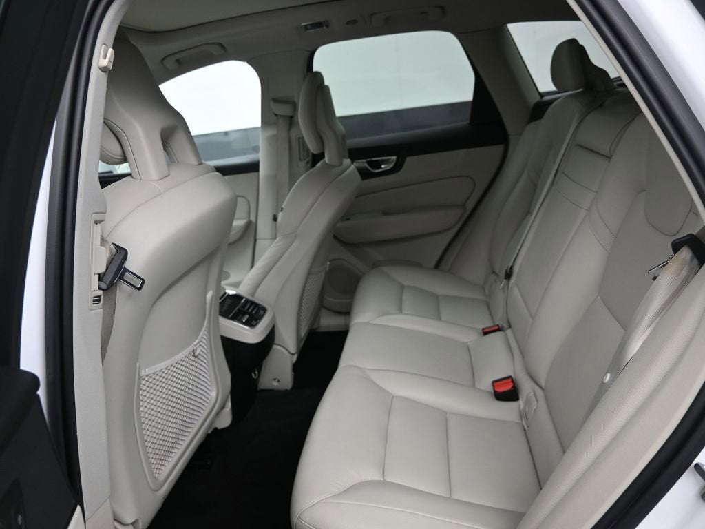 2018 Volvo XC60 Inscription