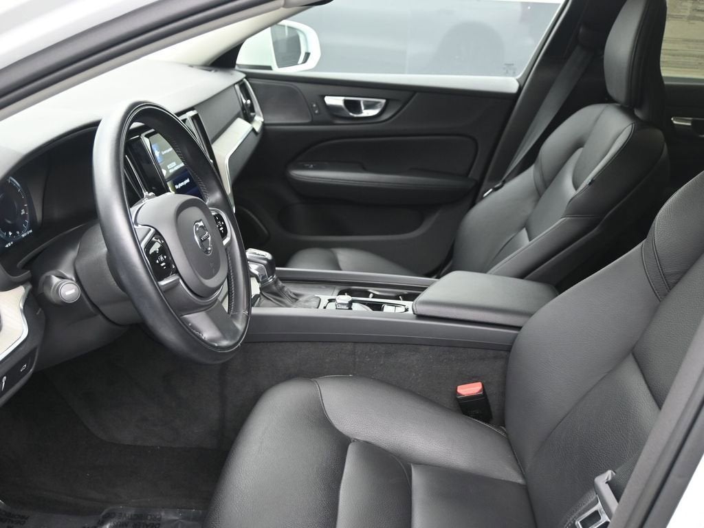 2022 Volvo V60 Cross Country 4DR AWD T5