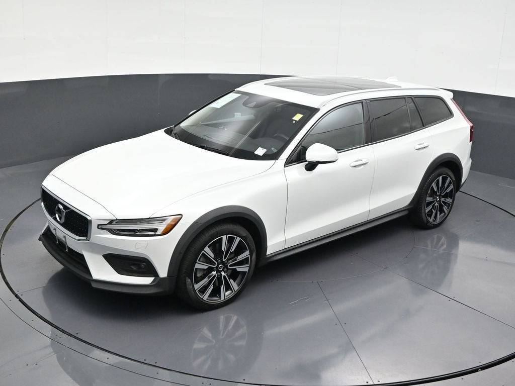 2022 Volvo V60 Cross Country 4DR AWD T5