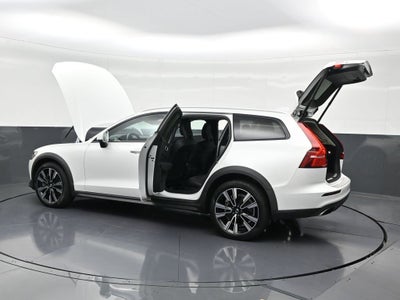 2022 Volvo V60 Cross Country 4DR AWD T5