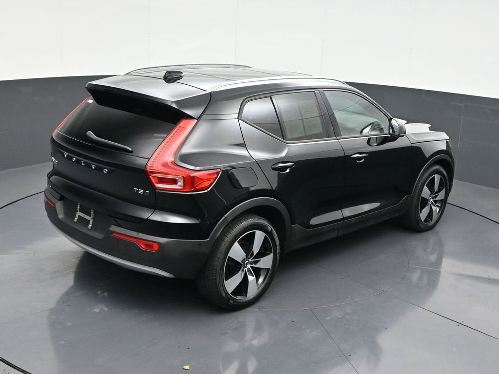 2019 Volvo XC40 Momentum