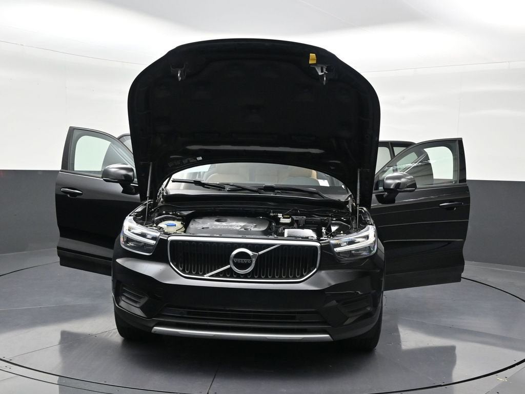 2019 Volvo XC40 Momentum