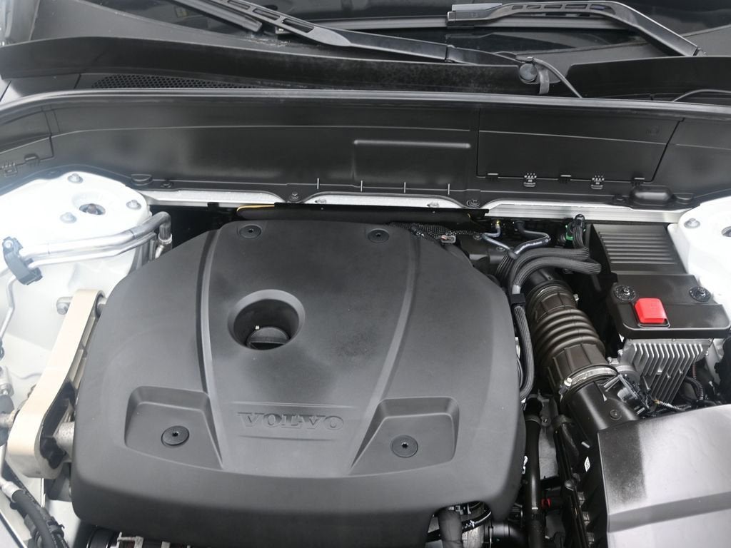 2021 Volvo XC90 Momentum