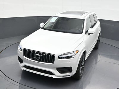 2021 Volvo XC90 Momentum