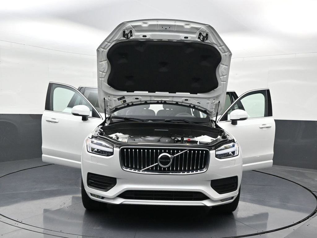 2021 Volvo XC90 Momentum