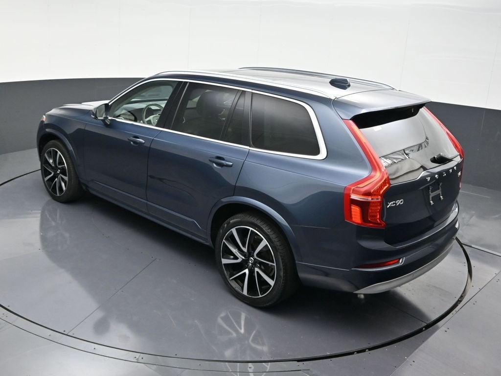 2022 Volvo XC90 Momentum