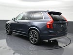 2022 Volvo XC90 Momentum