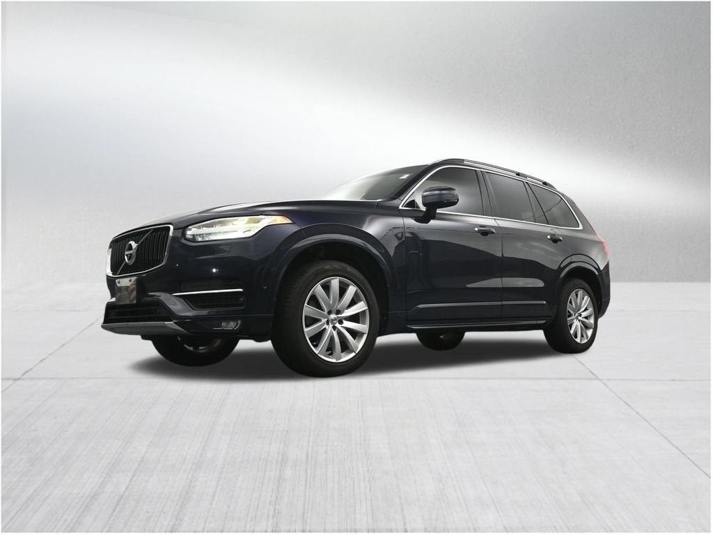 2017 Volvo XC90 T6 Momentum