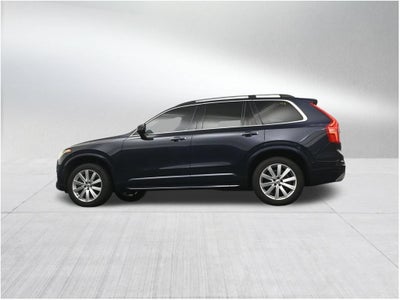 2017 Volvo XC90 T6 Momentum