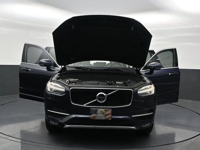 2017 Volvo XC90 T6 Momentum
