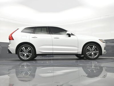 2018 Volvo XC60 Momentum