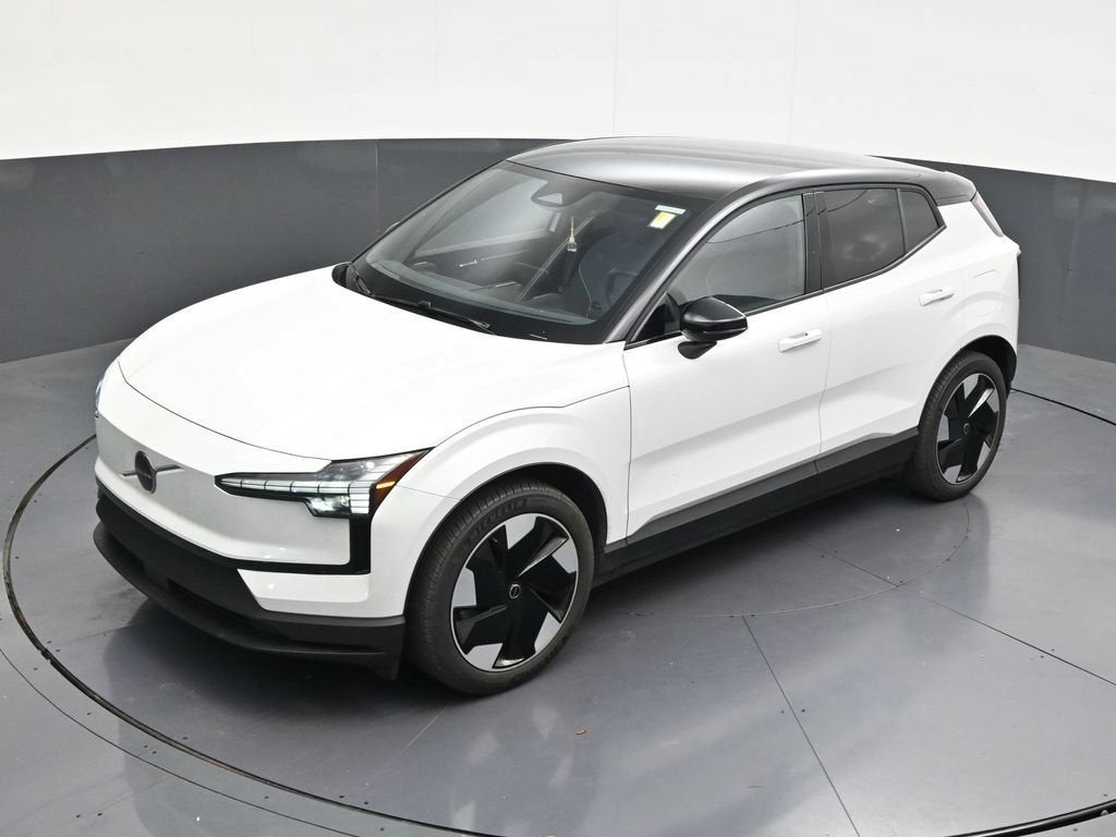 2025 Volvo EX30 Plus Twin Motor Performance, Fully electric