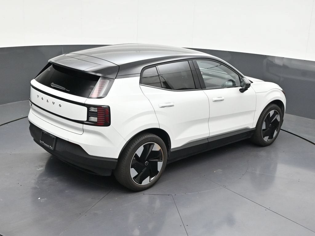 2025 Volvo EX30 Plus Twin Motor Performance, Fully electric