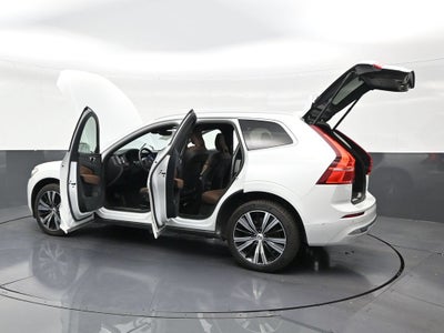 2023 Volvo XC60 Recharge Plug-In Hybrid T8 Plus Bright Theme