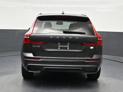 2024 Volvo XC60 Recharge Plug-In Hybrid T8 Plus Dark Theme