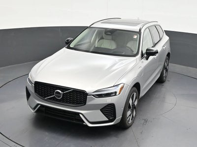 2024 Volvo XC60 Recharge Plug-In Hybrid T8 Ultimate Dark Theme