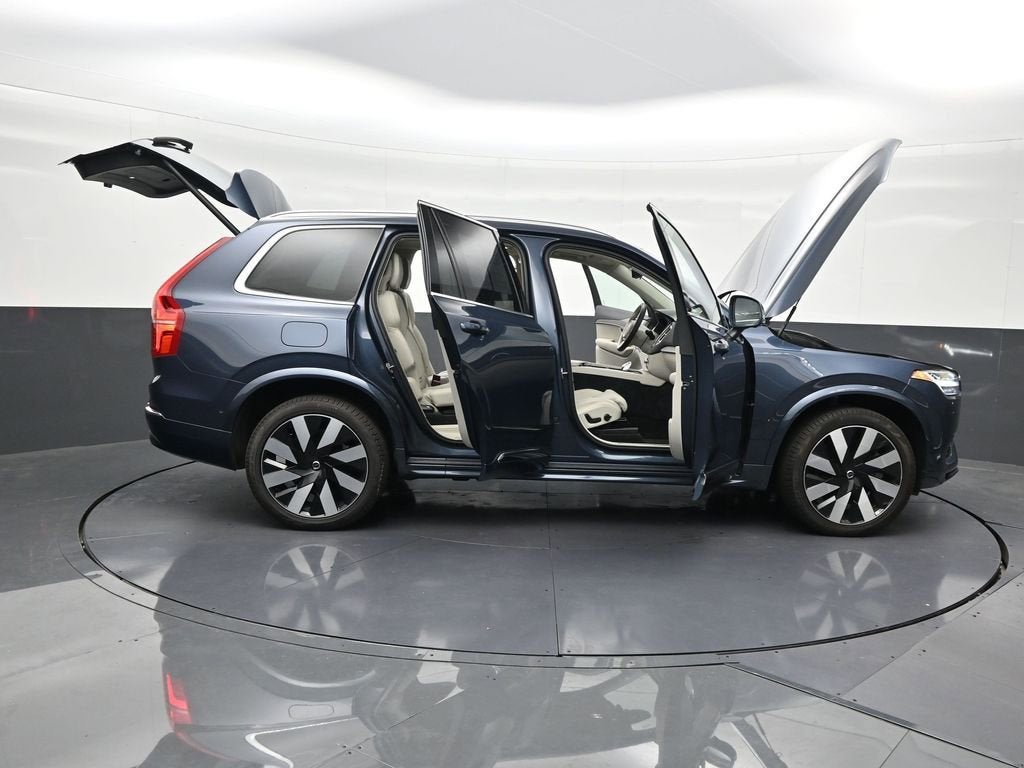 2025 Volvo XC90 Plug-In Hybrid Ultra